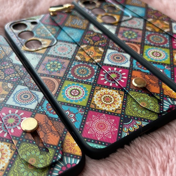 Colorful Geometric Pattern Phone Case - Picture 2 of 16